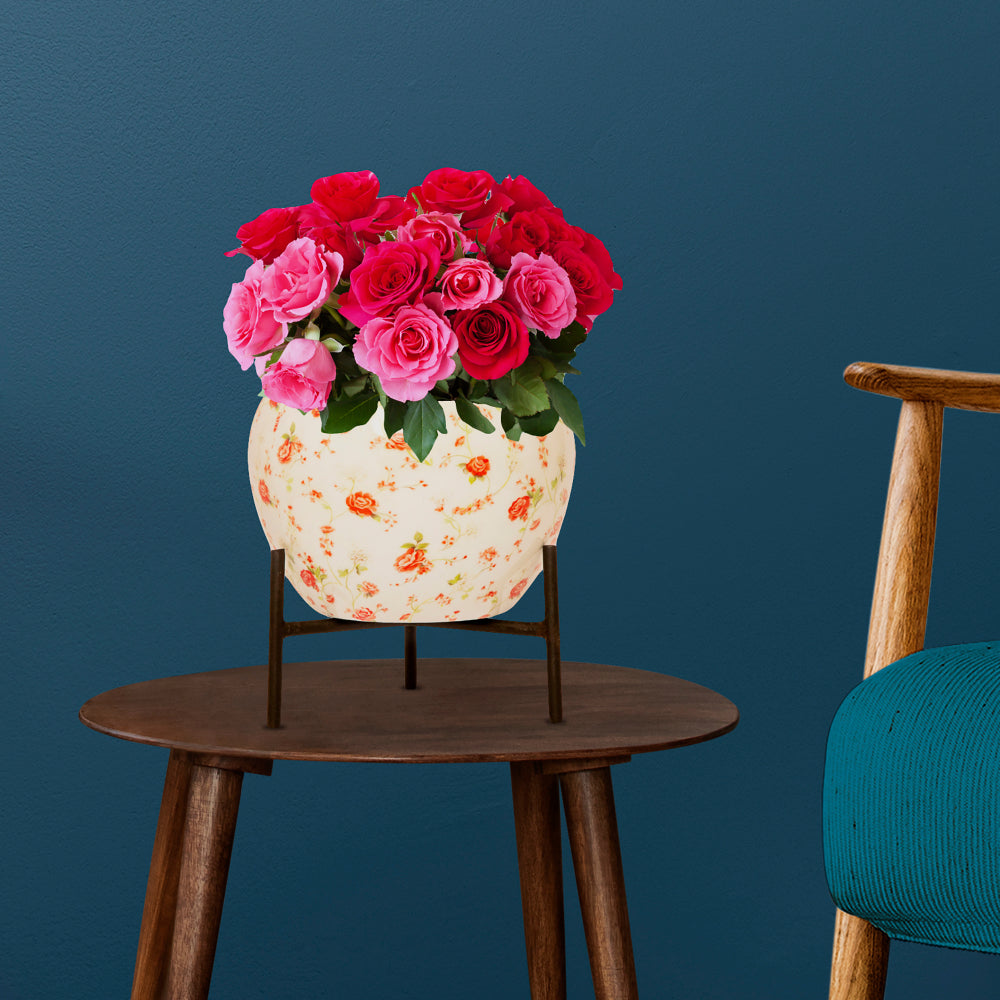 Planter With Design (White)